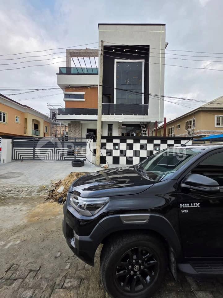 5 bedroom House for sale chevron Lekki Lagos