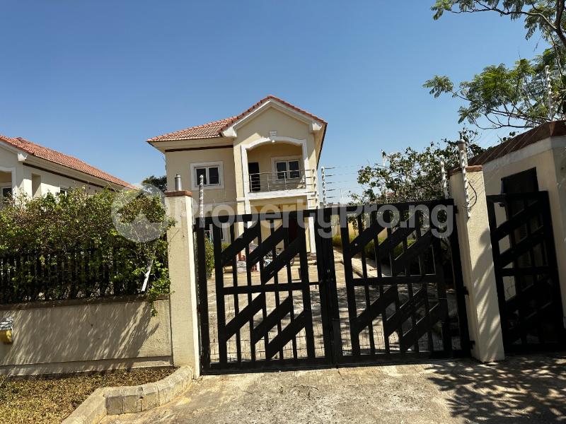 5 bedroom House for rent Godab Estate Life Camp Abuja