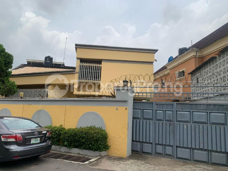 5 bedroom House for sale Adebayo Banjo Close Allen Avenue Ikeja Lagos