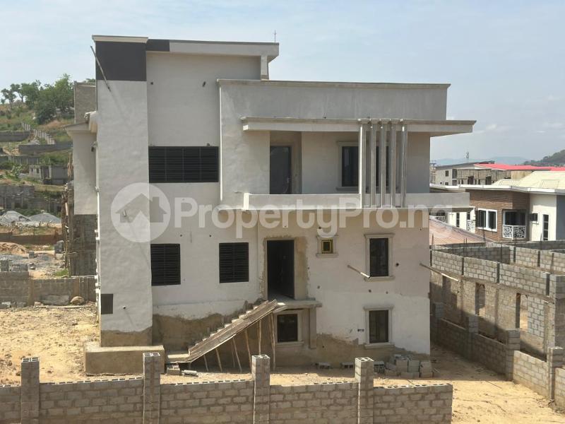 5 bedroom House for sale Resettlement Apo Abuja