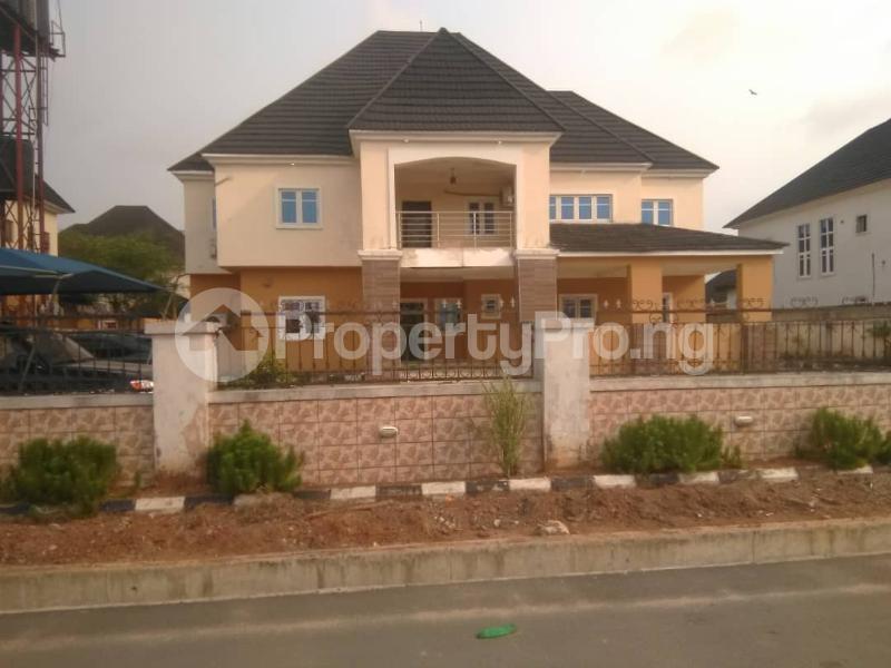 5 bedroom House for sale Located In A Secured/gated Estate In New Owerri Owerri Imo