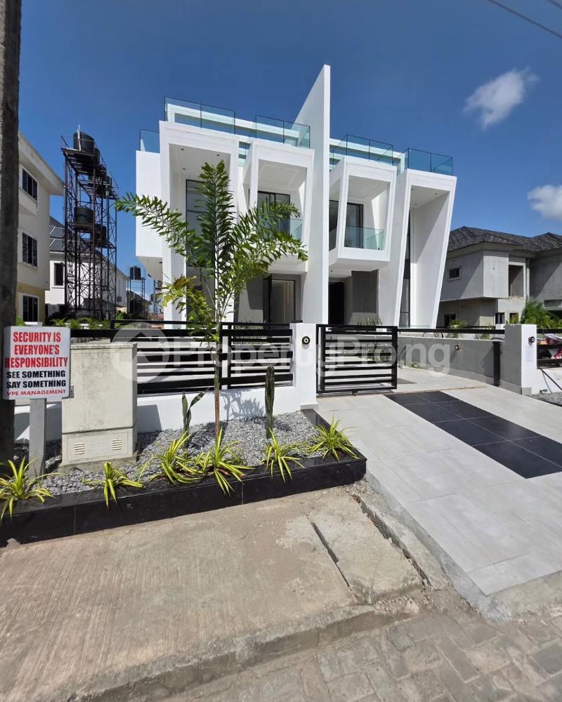 5 bedroom House for sale Osapa london Lekki Lagos