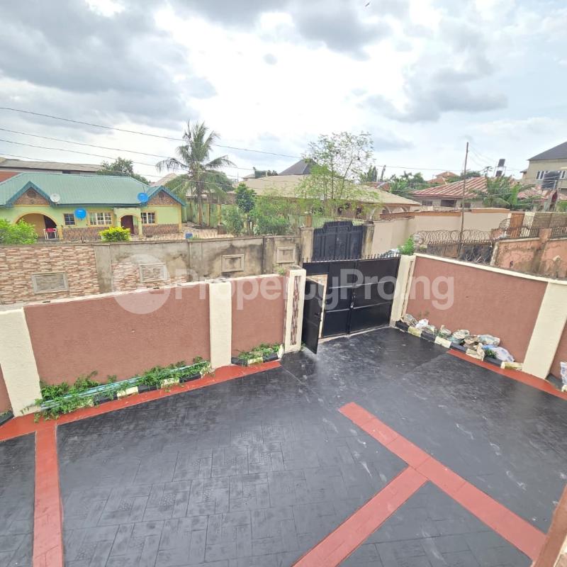 6 bedroom Flat / Apartment for rent Hoshen Estate Brewery Layout Behind Brewery Alakia Alakia Ibadan Oyo
