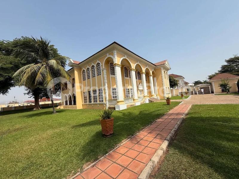 7 bedroom House for sale Jabi District Abuja Diplomatic Zone Jabi Abuja