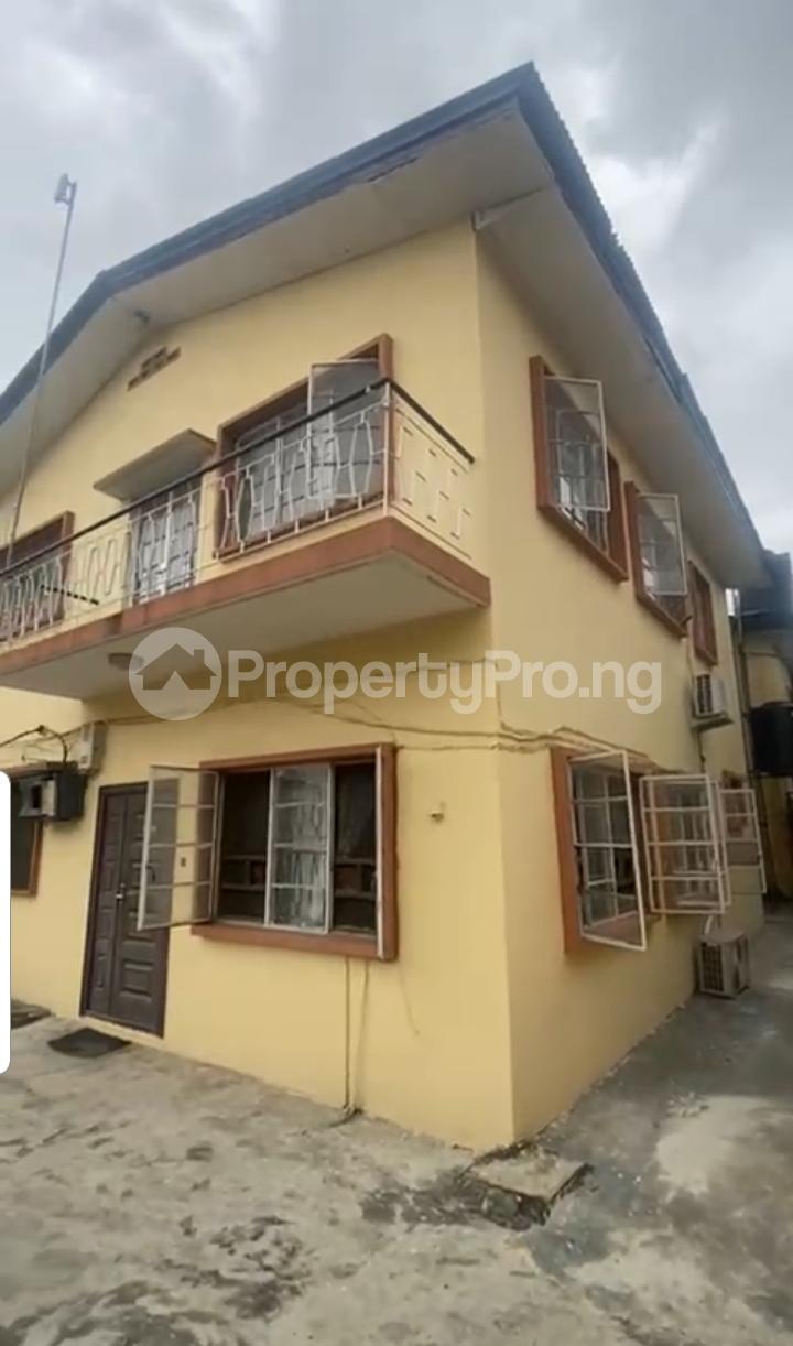 House for sale Off Falolu Street, Surulere Lagos