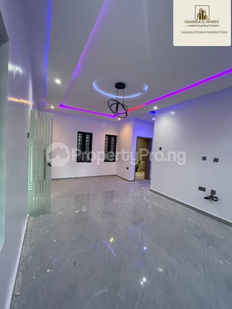 4 bedroom House for sale Abdulsalam Estate, Akala Way Akobo Ibadan Oyo