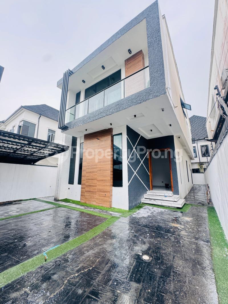 4 bedroom House for rent Orchid Road Before The Roundabout Orchid Lekki Lagos
