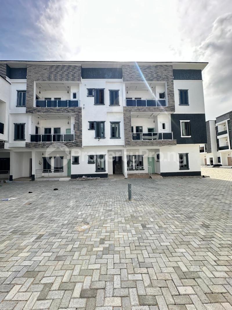 2 bedroom Flat / Apartment for sale Mobil Road, Ilaje Ajah Lagos
