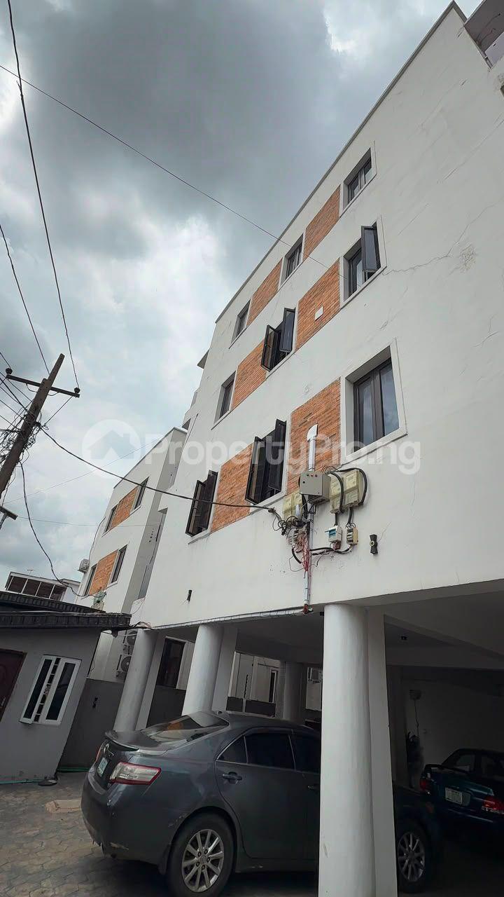 1 bedroom Flat / Apartment for sale Off College Road Ogba Lagos