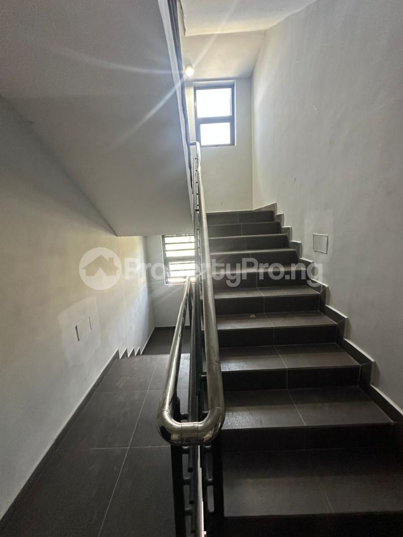 3 bedroom Flat / Apartment for rent Osapa Lekki Lagos Osapa london Lekki Lagos