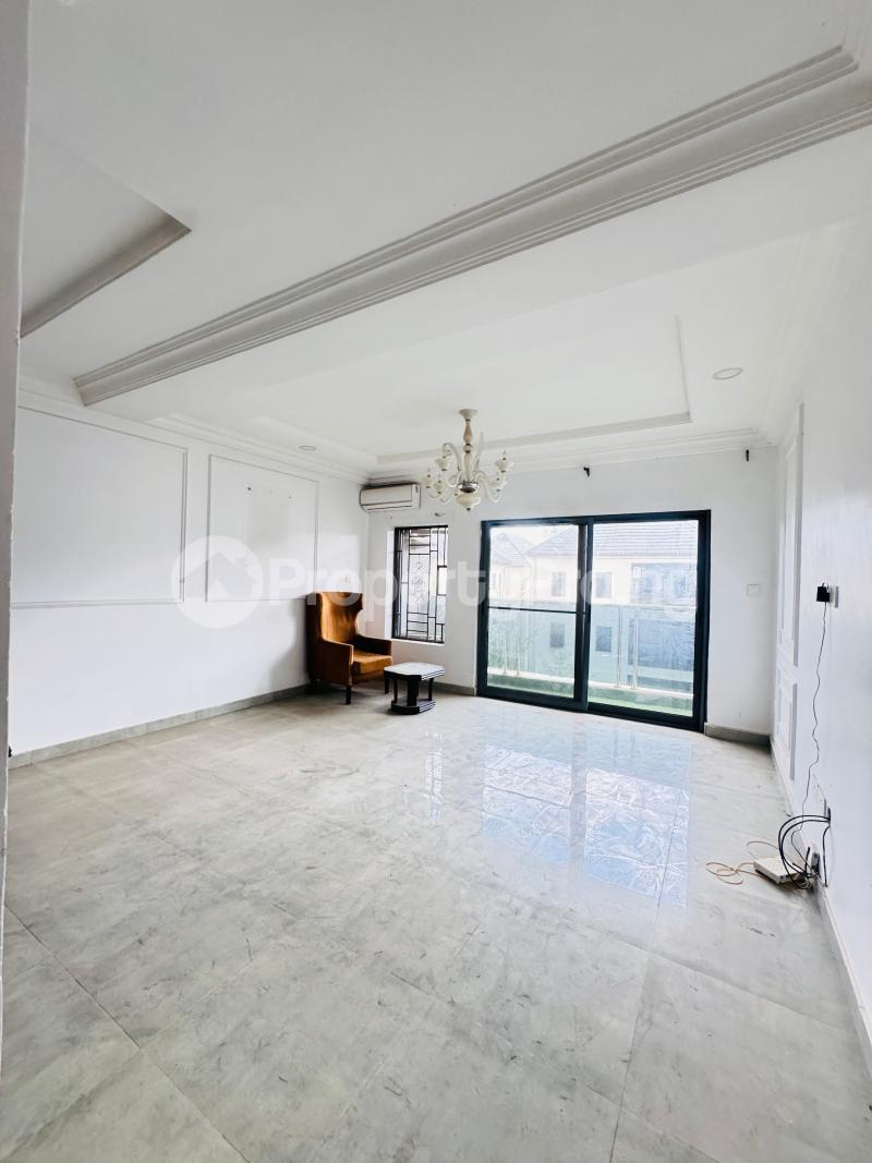 3 bedroom Flat / Apartment for rent Ikota Lekki Lagos