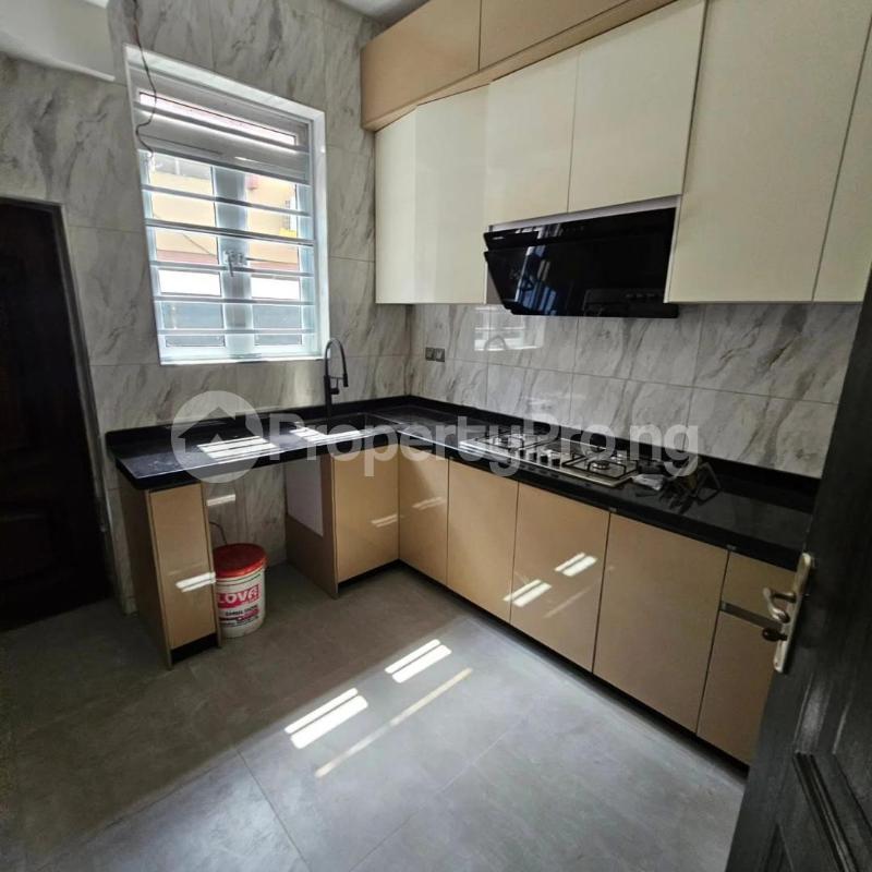 3 bedroom House for sale Omole Phase 2 Gra Ikeja Lagos - 1