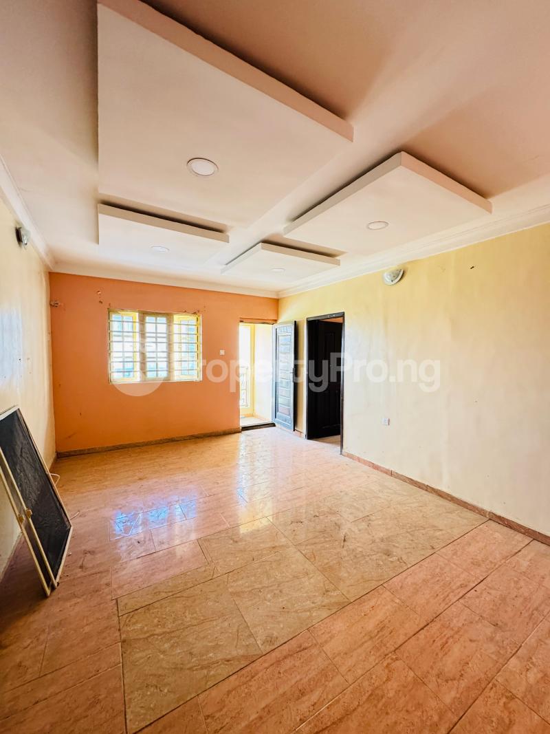 2 bedroom Flat / Apartment for rent Ologolo Lekki Lagos Ologolo Lekki Lagos