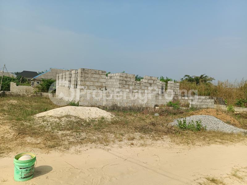 3 bedroom House for sale Igbogbo Ikorodu Lagos