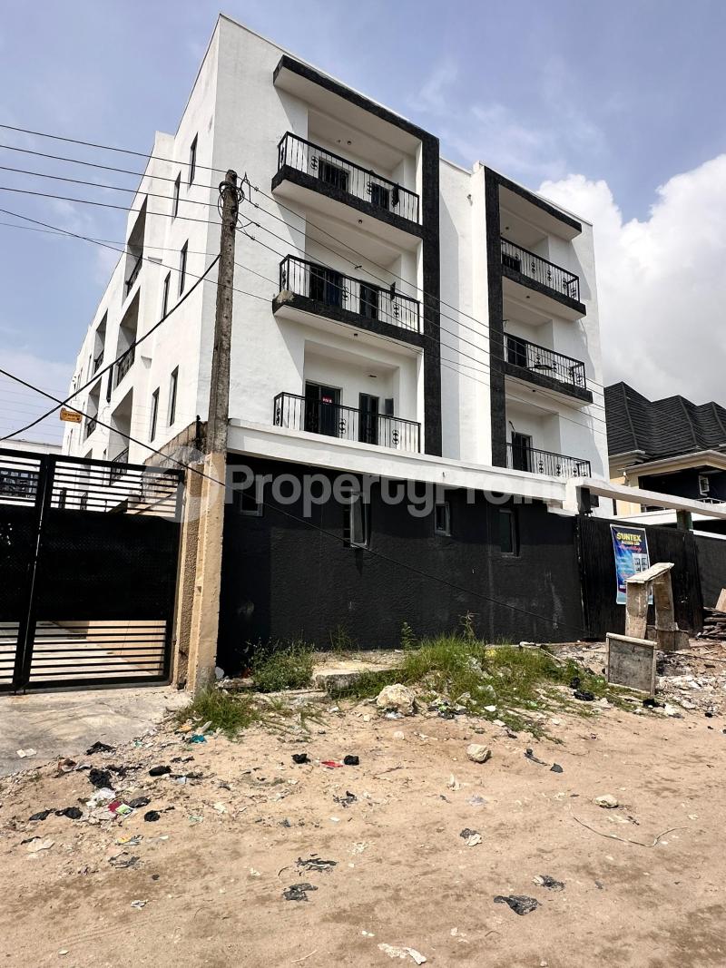 2 bedroom House for sale Ologolo Lekki Lagos