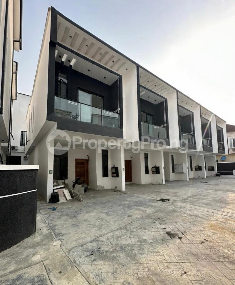 4 bedroom House for sale Chevron Lekki Lagos