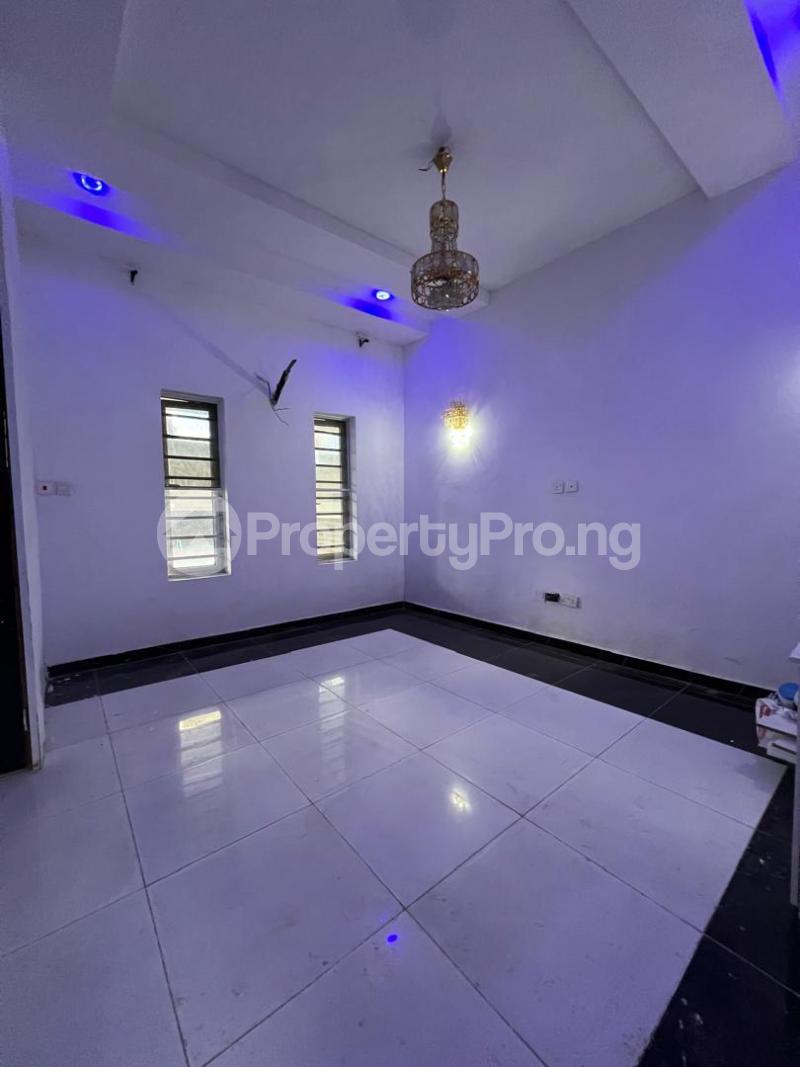 1 bedroom Flat / Apartment for rent Royal View Estate, Ikota (ikota School Bus Stop) Ikota Lekki Lagos