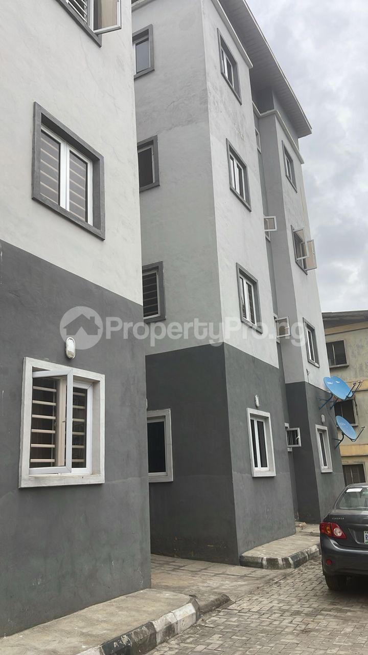 2 bedroom Flat / Apartment for sale In A Secured Location At Lbih Estate, Pen Cinema, Pen cinema Agege Lagos