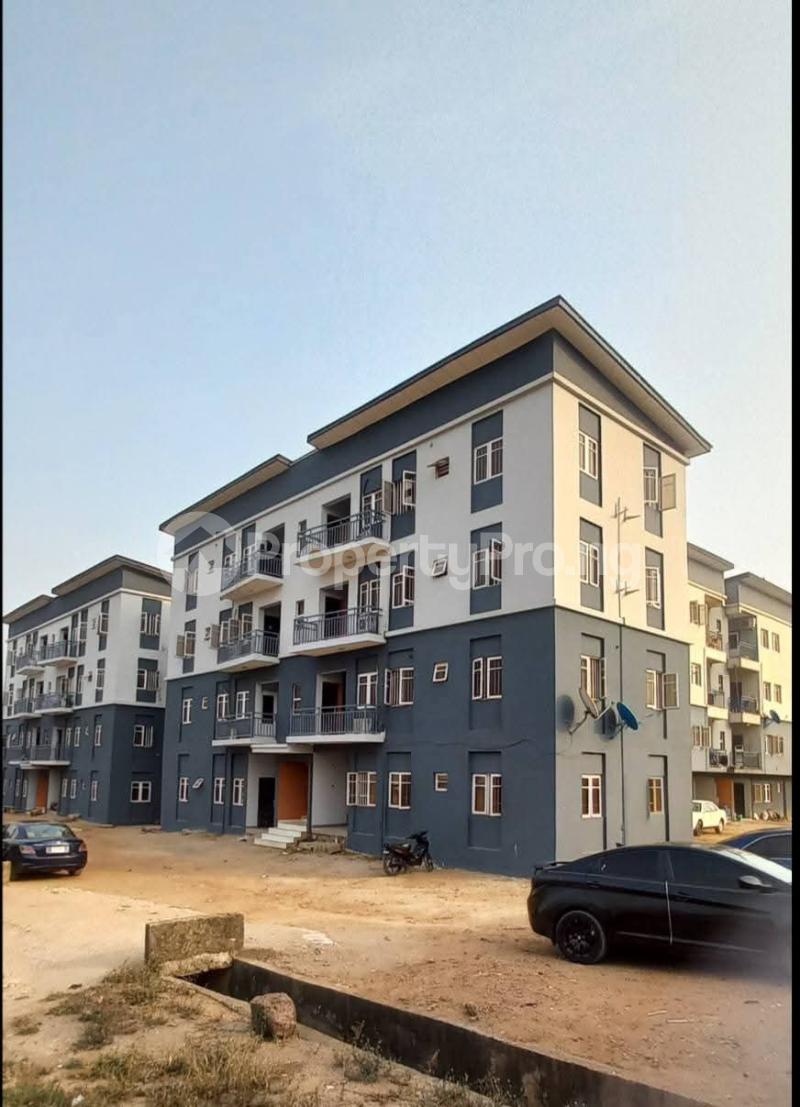 2 bedroom Flat / Apartment for sale Akinde Road Ajegunle Along Old Lagos Abeokuta Expressway, Abeokuta South Ogun