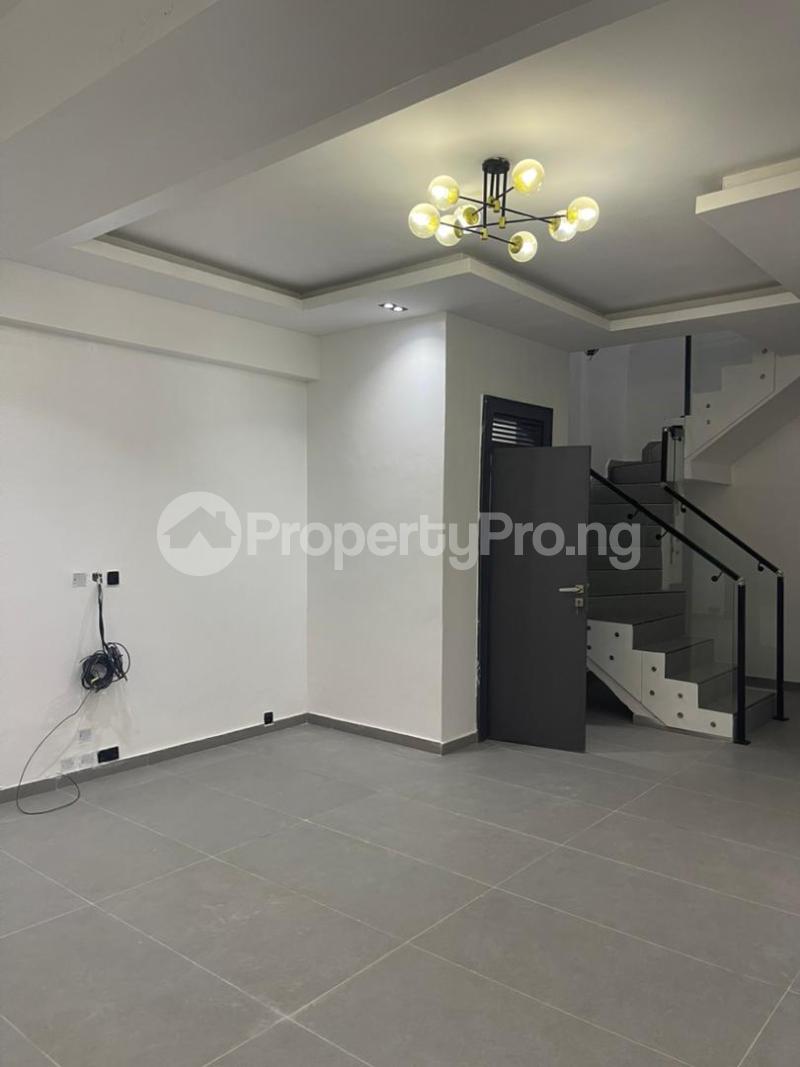 2 bedroom House for rent In A Secured And Lovely Neighborhood Off Bourdillon Ikoyi Lagos Bourdillon Ikoyi Lagos - 4
