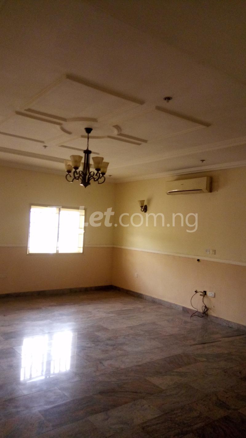 3 bedroom Flat / Apartment for rent Gwarinpa Estate Gwarinpa Abuja