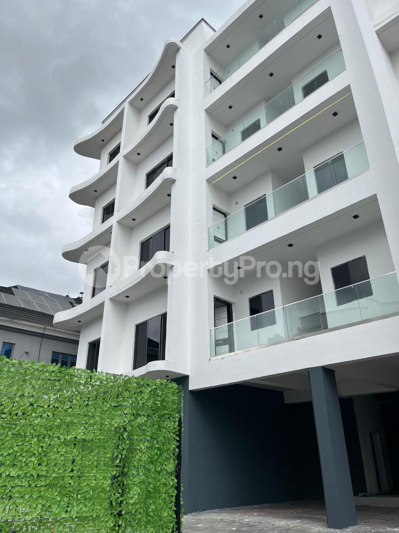 3 bedroom Flat / Apartment for sale Ikeja GRA Ikeja Lagos