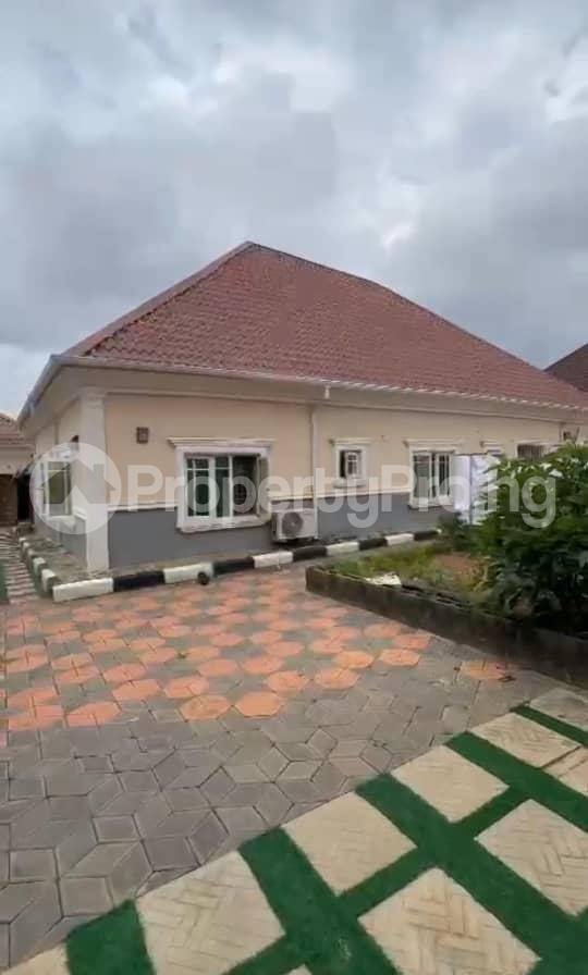 4 bedroom House for sale Along Von Garden Estate Road Lugbe Abuja