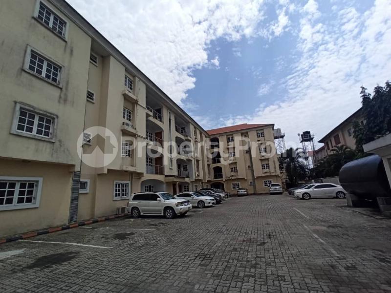 3 bedroom Flat / Apartment for rent Lekki Phase 1 Lekki Lagos
