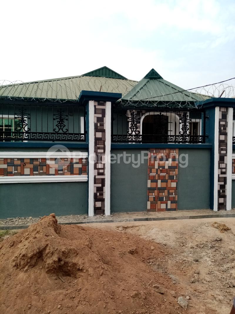 3 bedroom Flat / Apartment for rent Zionist Estate Akala Express Akala Express Ibadan Oyo