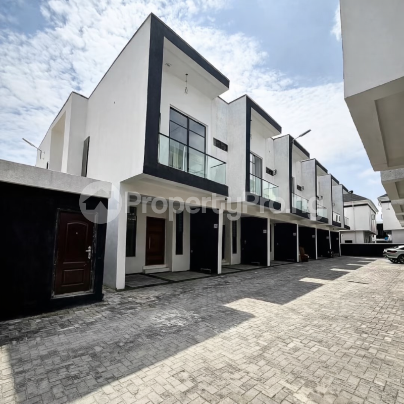 3 bedroom House for sale Estate Ikota Lekki Lagos