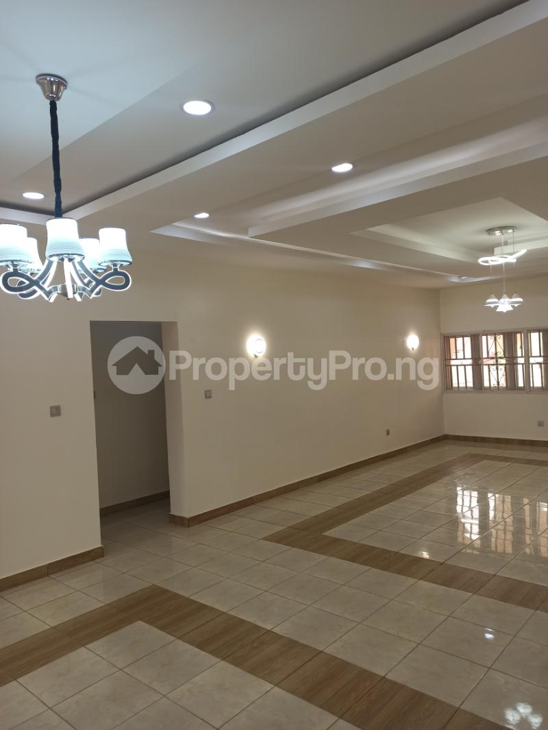 3 bedroom Flat / Apartment for rent Off Aminu Kano Crescent Wuse 2 Abuja