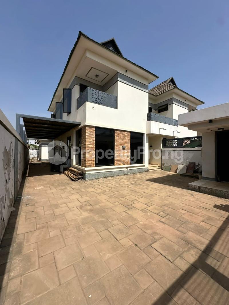 3 bedroom House for sale In An Estate Lifecamp Life Camp Abuja