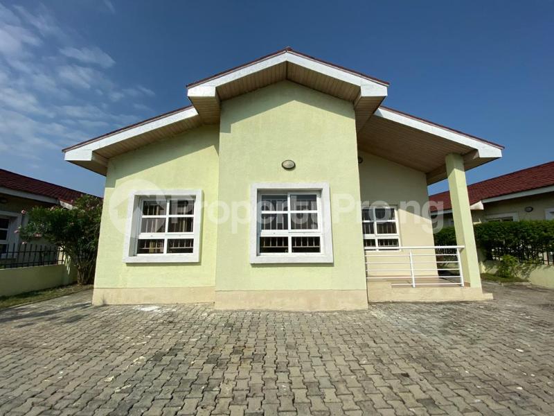 4 bedroom House for rent Off Lekki Epe Exppressway. Lekki Lagos