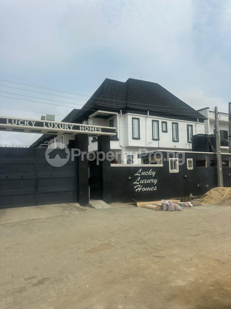 4 bedroom House for rent Lekki Conservatives Center Road chevron Lekki Lagos
