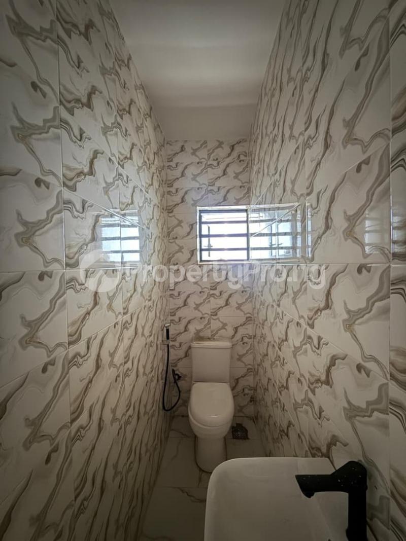 4 bedroom Flat / Apartment for rent Idi Ape Iwo Road Off Agodi Iwo Road Iwo Rd Ibadan Oyo