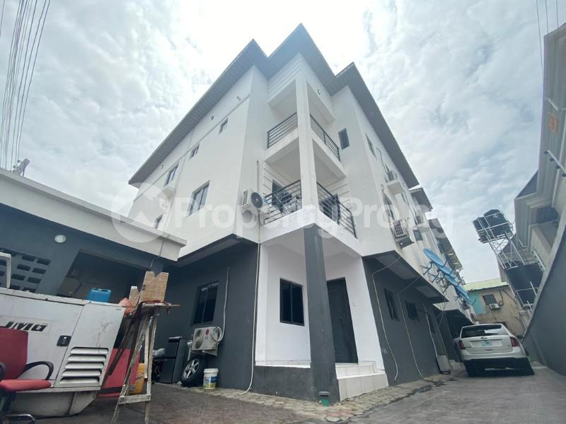 4 bedroom Flat / Apartment for rent Idado Lekki Lagos