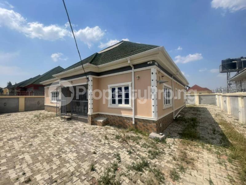 4 bedroom House for sale Along Von Garden Estate Road Lugbe Abuja