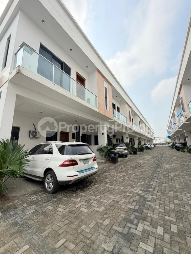 4 bedroom House for sale Lekki County Ikota Lekki Lagos