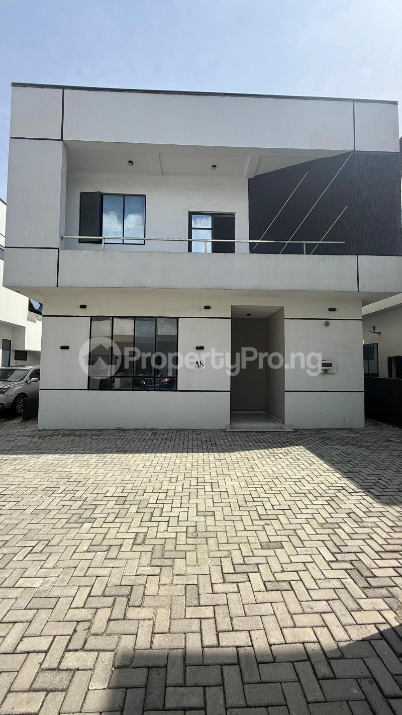 4 bedroom House for sale orchid Lekki Lagos