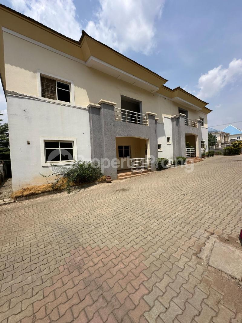4 bedroom House for sale In An Estate Around Godab Life Camp Abuja