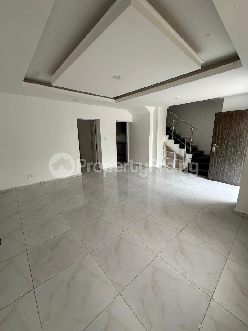 4 bedroom House for rent In An Estate Lifecamp Life Camp Abuja