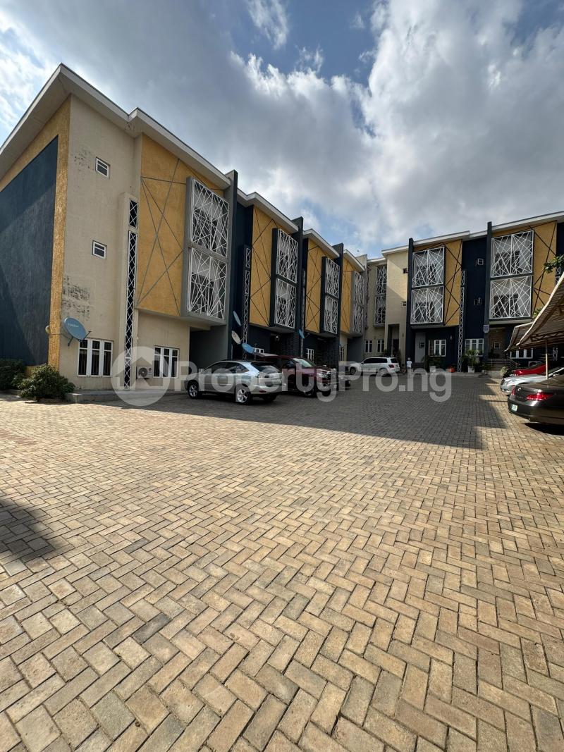 4 bedroom House for sale By Stella Maris Life Camp Abuja