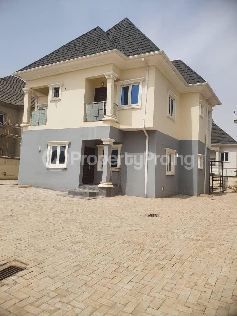 5 bedroom House for rent Von Road Lugbe Abuja