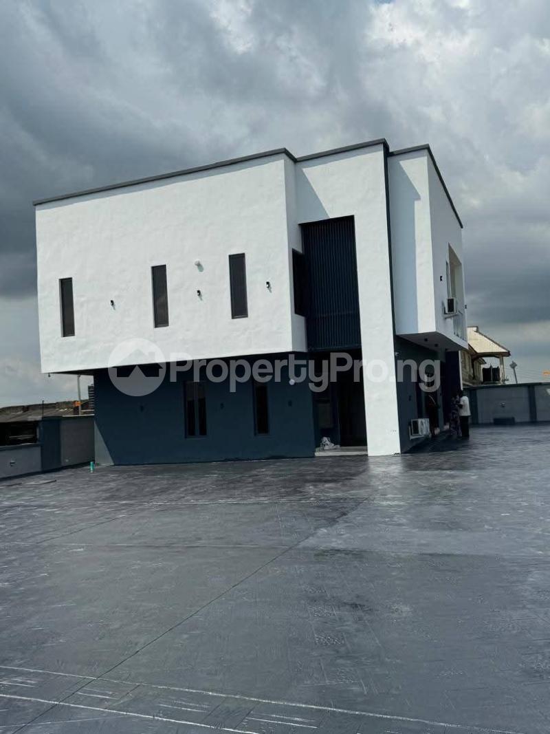 5 bedroom House for sale Agric Ikorodu Lagos