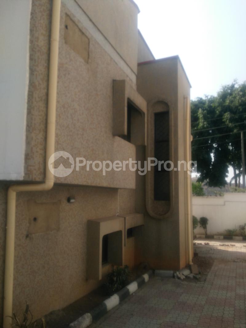 5 bedroom House for rent Maitama Abuja