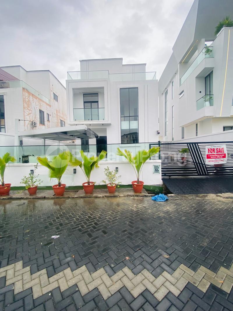 5 bedroom House for sale Osapa london Lekki Lagos