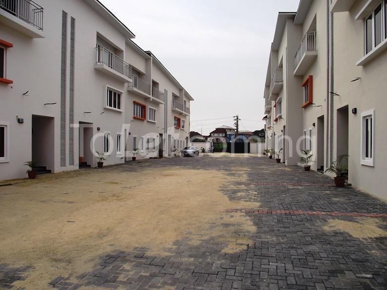 House for sale Ronbaxy Estate Lagos