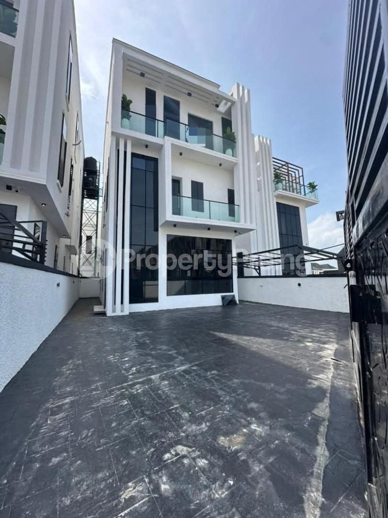 5 bedroom House for sale 2nd Toll orchid Lekki Lagos
