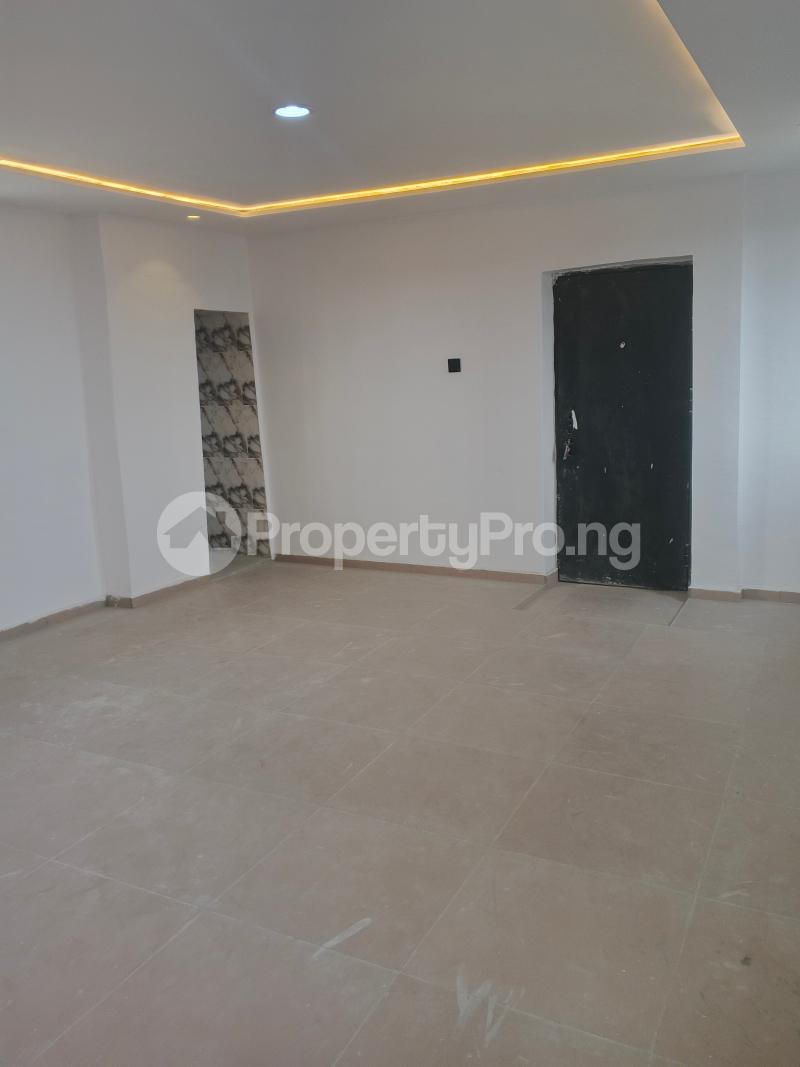 3 bedroom Flat / Apartment for rent In A Lovely And Calm Neighborhood Behind Maryland Mall, Anthony Village Maryland Lagos