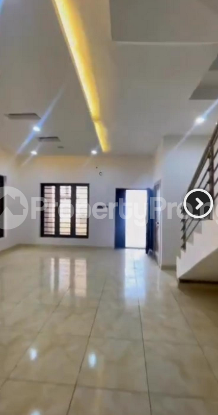 4 bedroom House for sale Harris Drive Near Vgc Ikota Lekki Lagos